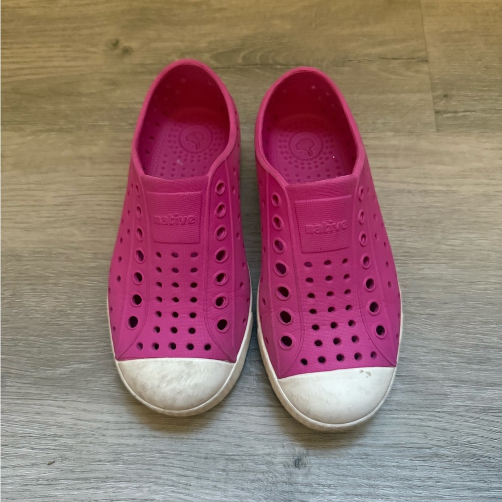 Native Kids Slip-On Shoes
